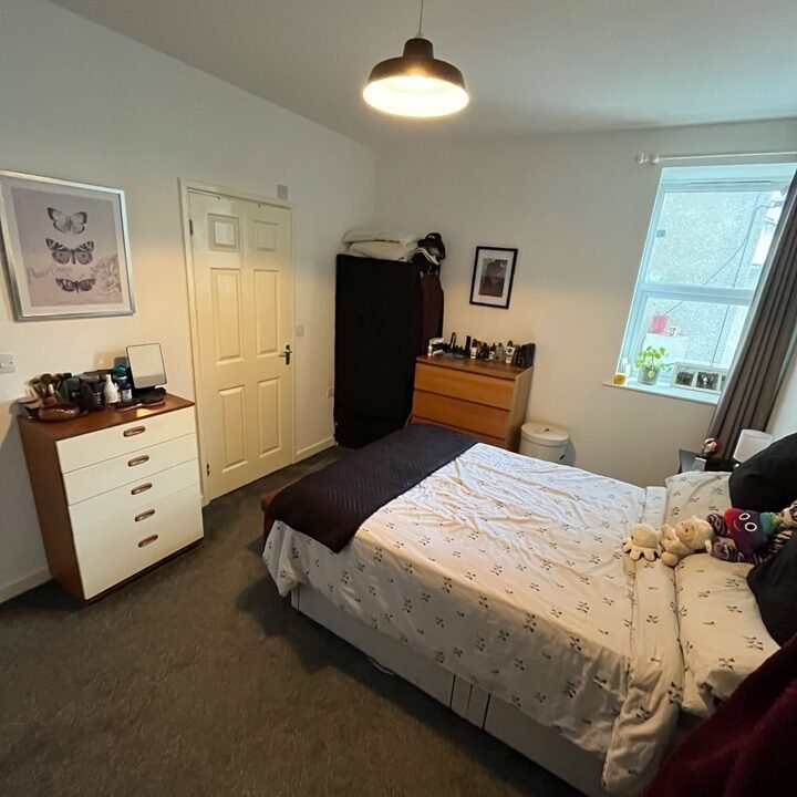 gordon-road-flat-bedroom