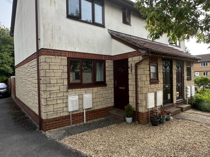 Image is showing the front of the 1 bedroom flat on Methwyn Close.